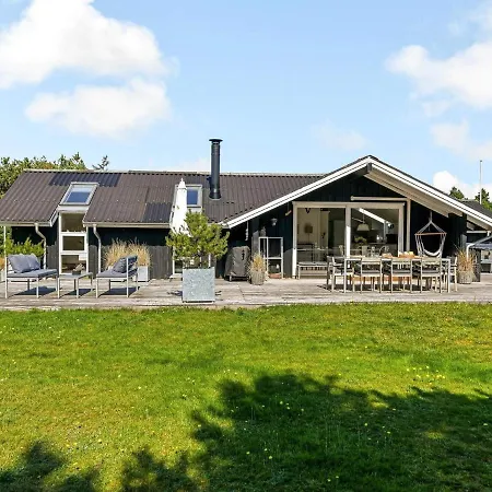 Holiday Vi Semesterbostad